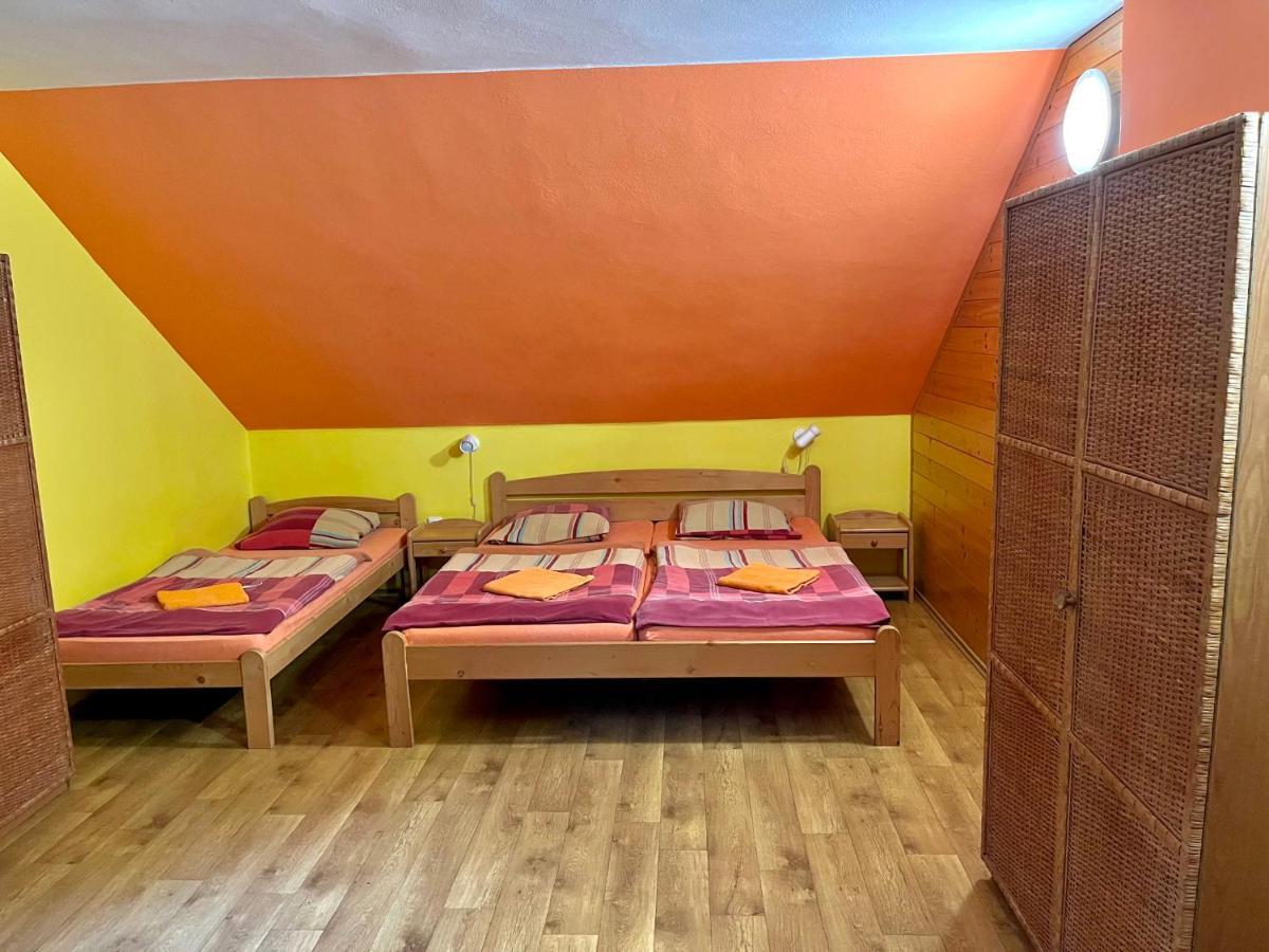 Penzion Horal Hotel Dolni Morava Ngoại thất bức ảnh